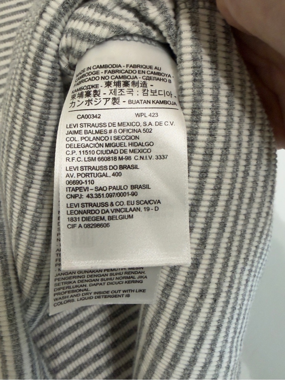 Levi's Essential Ribbed Striped Ringer Tank Top Contrast Trim - Picture 7 of 9